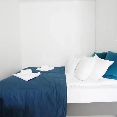 Pasila Studio, Near Expo 公寓 *