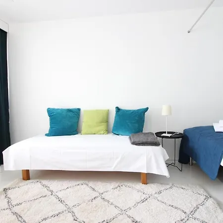 Pasila Studio, Near Expo Apartamento